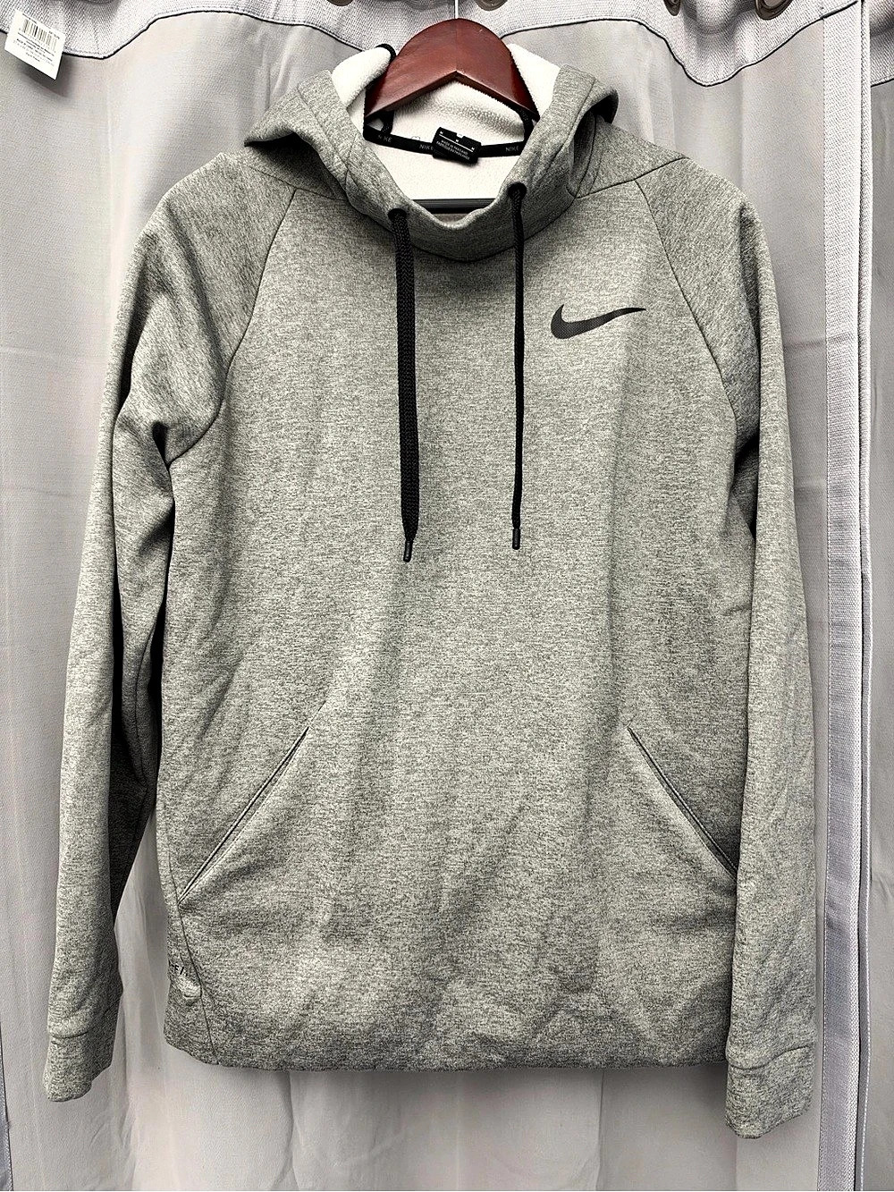 Nike Dri-FIT Men's Gray Hoodie Size Medium